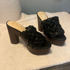 Size 7 heels Jessica Simpson